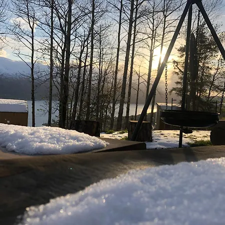 Engeset Trehytter Jaktstuga