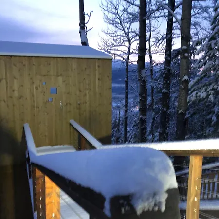 Jaktstuga Engeset Trehytter *