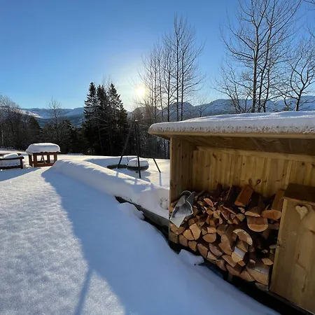 Jaktstuga Engeset Trehytter Vereide