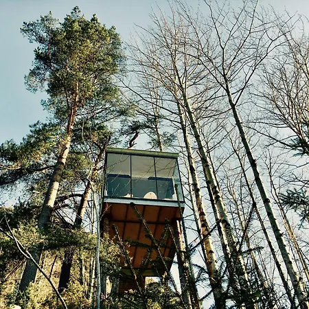 Lodge Engeset Trehytter *