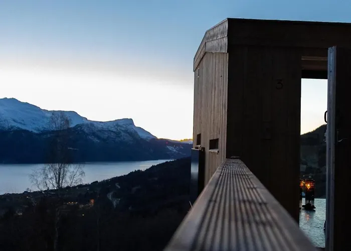 Engeset Trehytter * Vereide