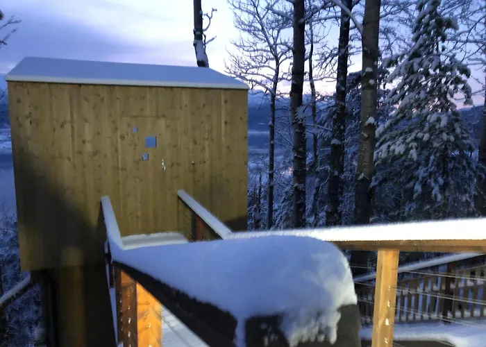 Lodge Engeset Trehytter *